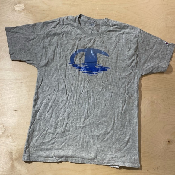 Champion Tee Size Large (GC) - Picture 1 of 14